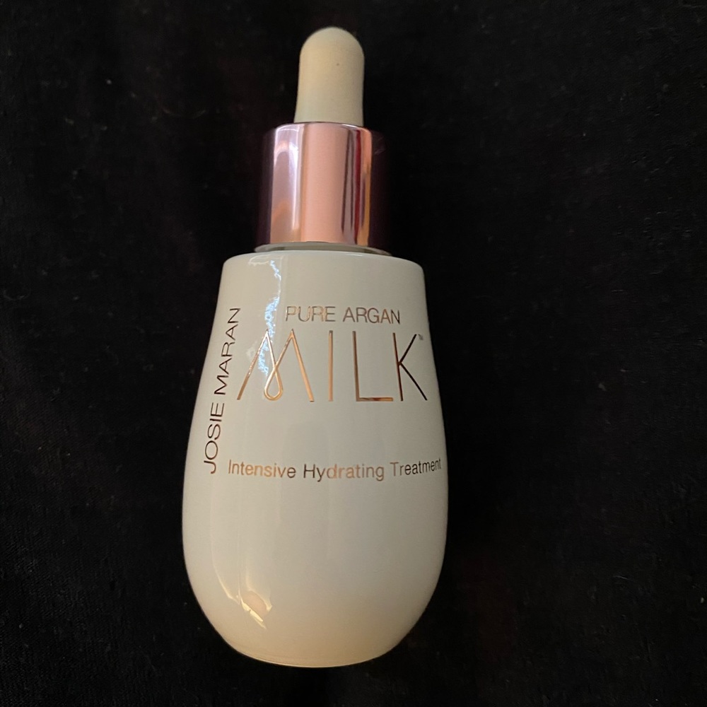 Josie Maran Milk Intensive Hydrating Treatment